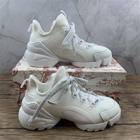 harga sepatu dior wanita ori